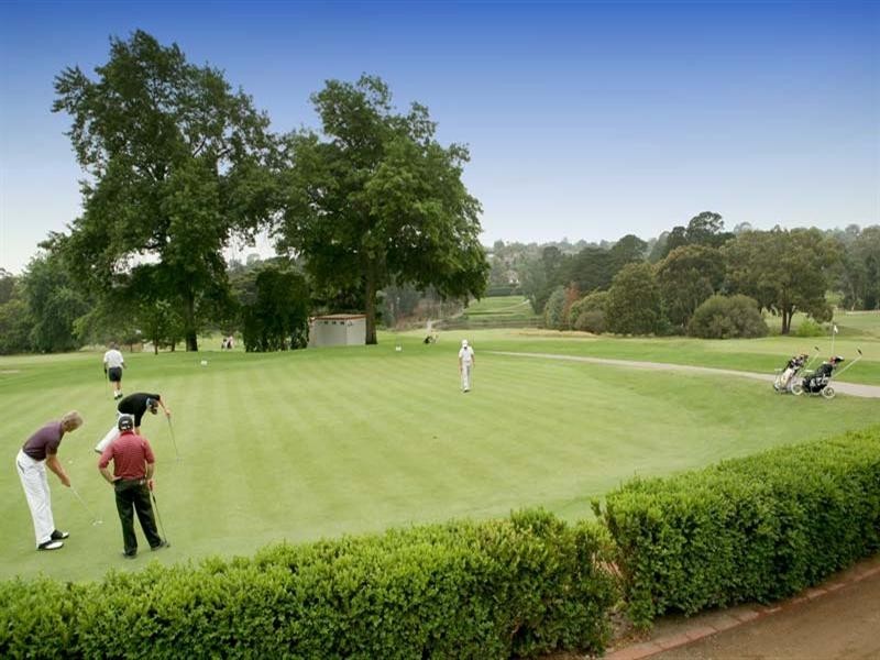 13-15 Lum Road, Wheelers Hill VIC 3150