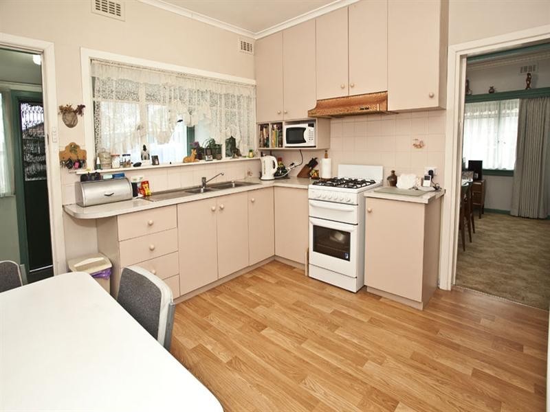 732 Highbury Road, Glen Waverley VIC 3150