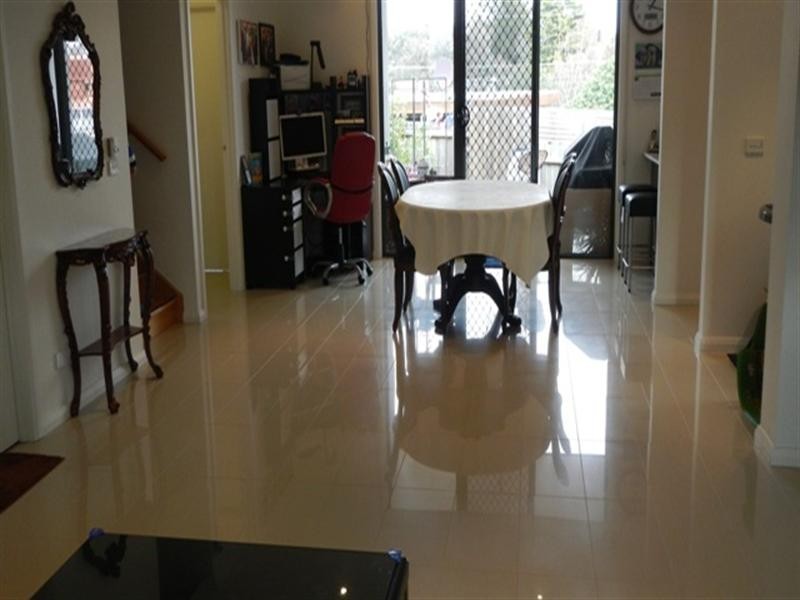 8/24-26 Adrienne Crescent, Mount Waverley VIC 3149