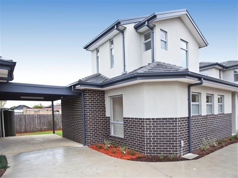 2/21 Dennis Street, Clayton VIC 3168
