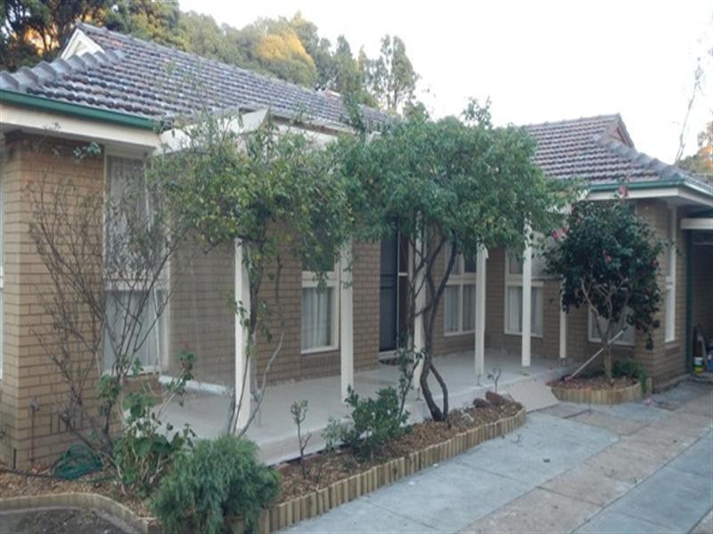 954 High Street Road, Glen Waverley VIC 3150