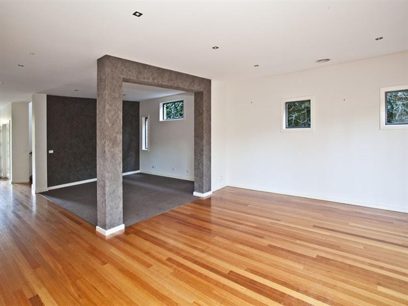 3B Larpent Street, Glen Waverley VIC 3150