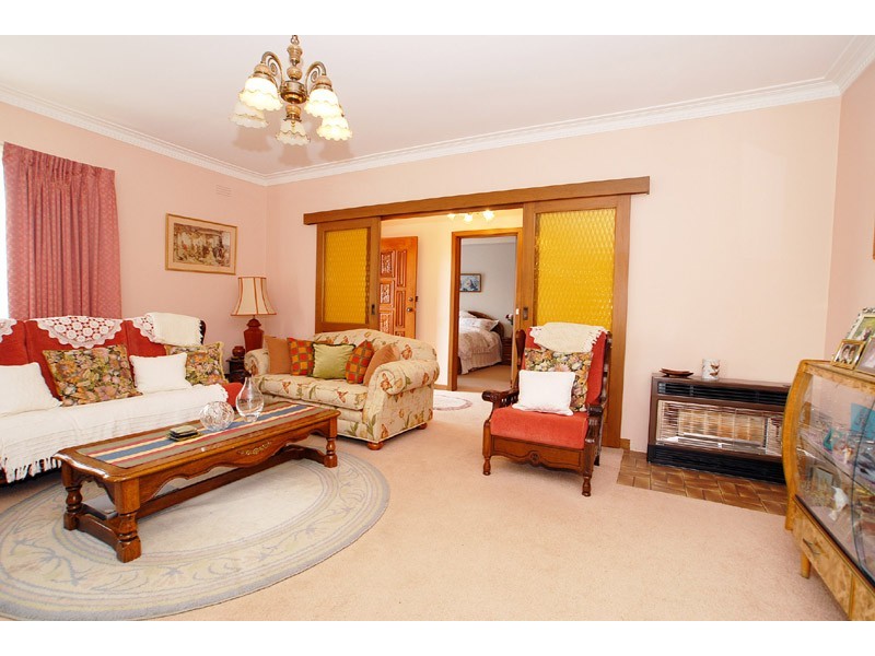 3 Canova Drive, Glen Waverley VIC 3150