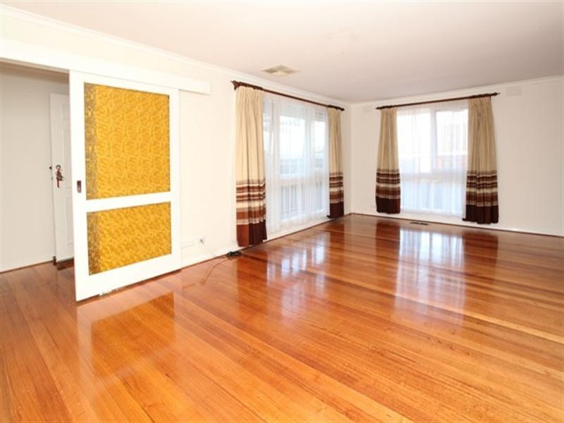 55 Capital Avenue, Glen Waverley VIC 3150