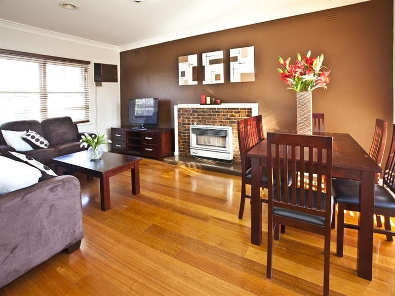 30 Merlyn Avenue, Clayton South VIC 3169