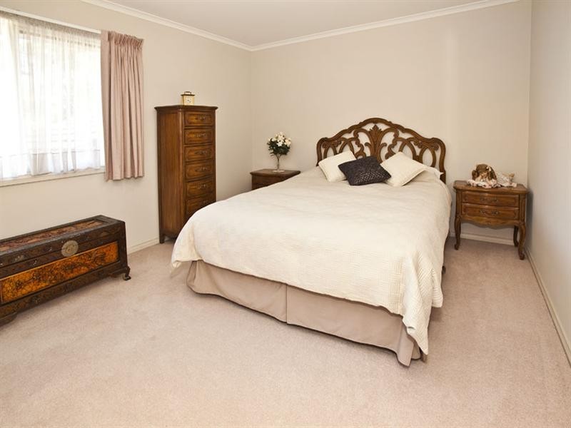 44 Alex Avenue, Wheelers Hill VIC 3150