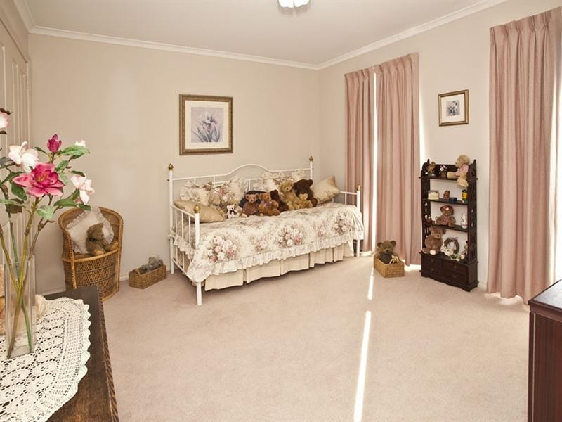 44 Alex Avenue, Wheelers Hill VIC 3150