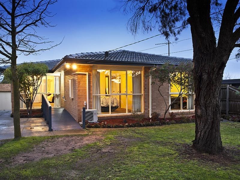 4 Kambara Drive, Mulgrave VIC 3170