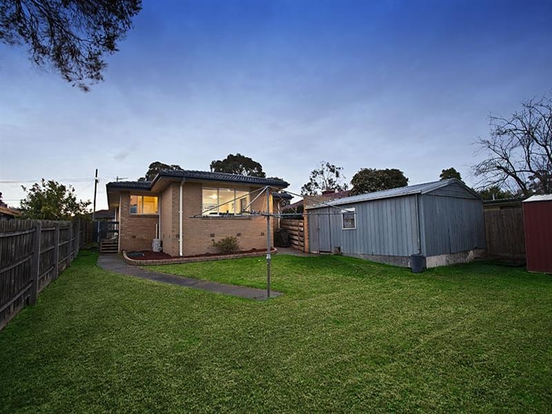 4 Kambara Drive, Mulgrave VIC 3170