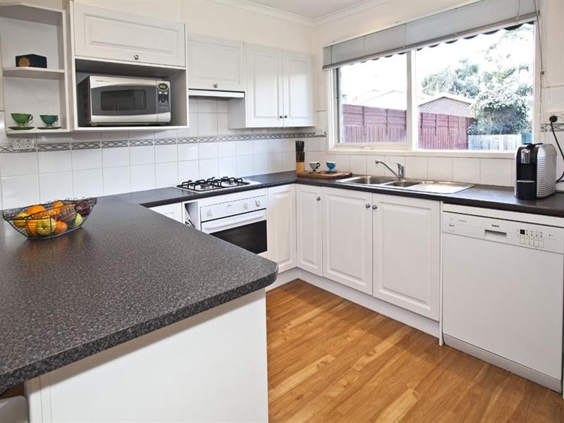 23 Lascelle Drive, Vermont South VIC 3133