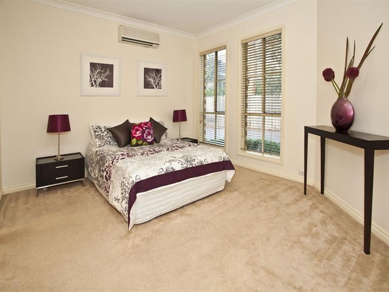 2/16 Wilson Road, Glen Waverley VIC 3150