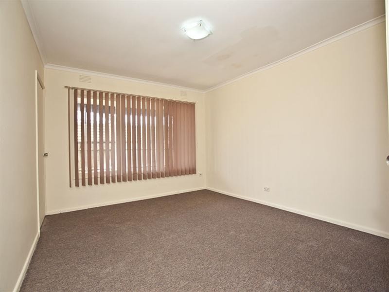 37 Johnson Drive, Glen Waverley VIC 3150