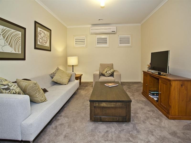 11B Cuthbert Court, Wheelers Hill VIC 3150