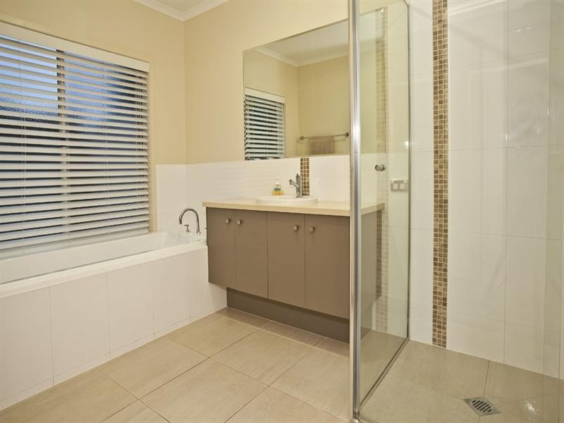 11B Cuthbert Court, Wheelers Hill VIC 3150