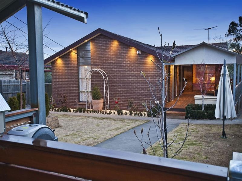 14 Julius Crescent, Noble Park North VIC 3174