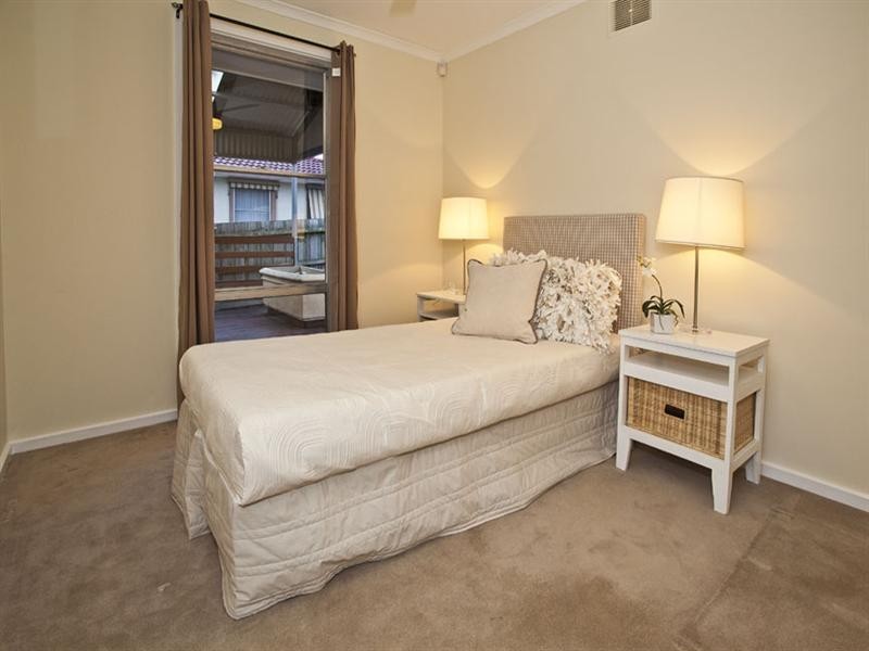 14 Julius Crescent, Noble Park North VIC 3174