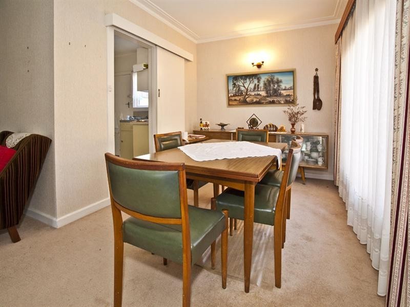 10 Lewis Street, Mount Waverley VIC 3149