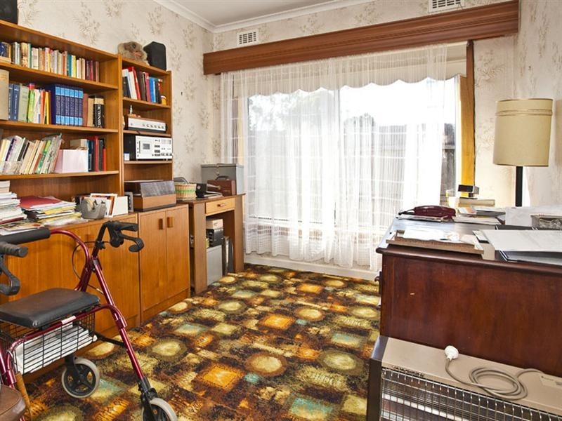 10 Lewis Street, Mount Waverley VIC 3149