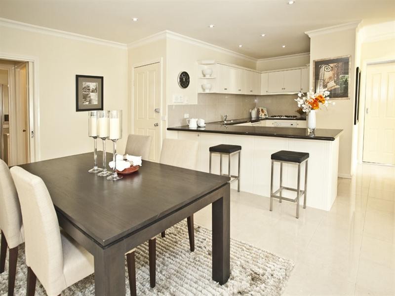 1/51 Summit Crescent, Glen Waverley VIC 3150