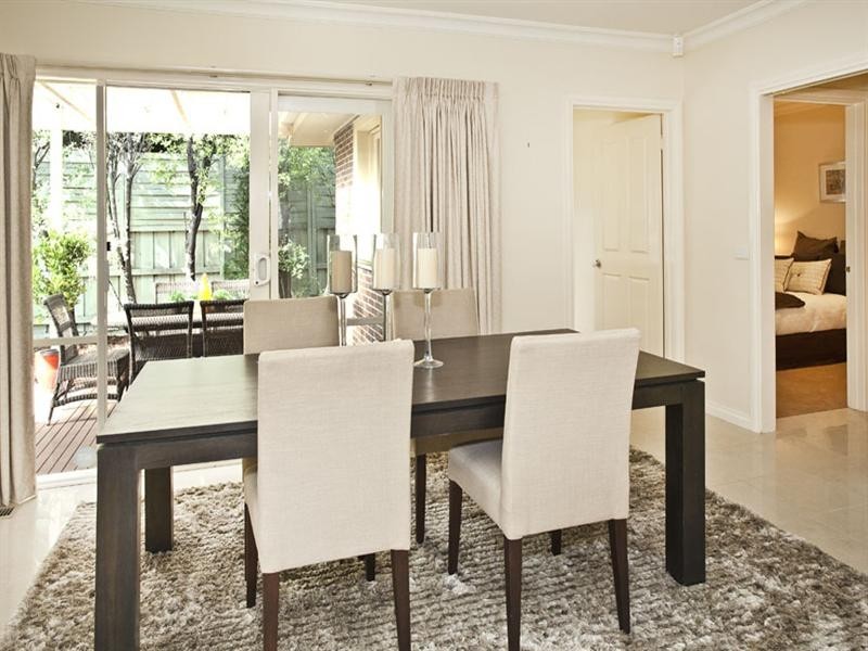 1/51 Summit Crescent, Glen Waverley VIC 3150