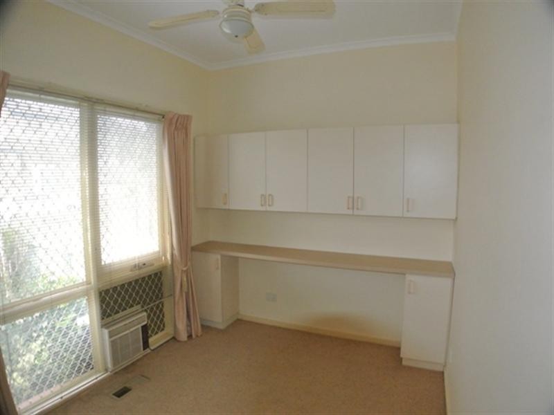 2/26 Adrian Street, Chadstone VIC 3148