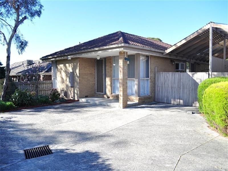 2/4 Hillgrove Close, Wheelers Hill VIC 3150