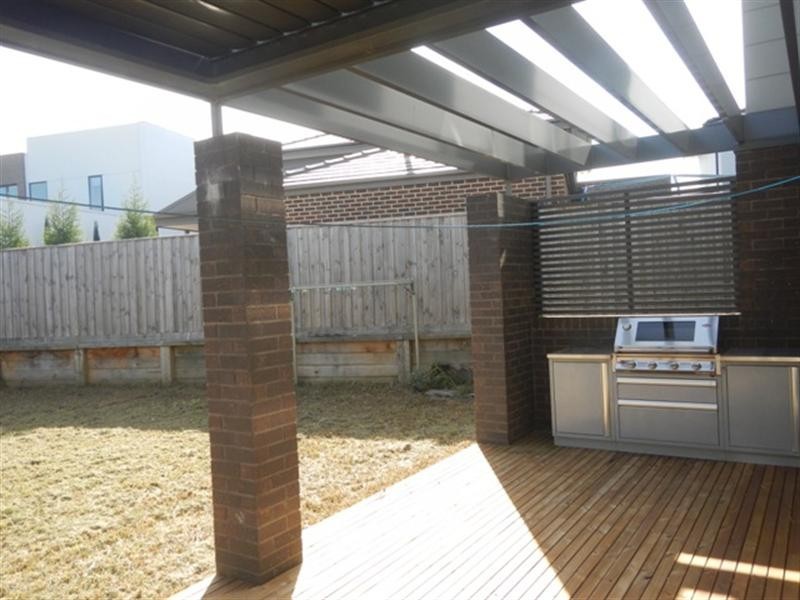 10 Exhibition Drive, Mulgrave VIC 3170