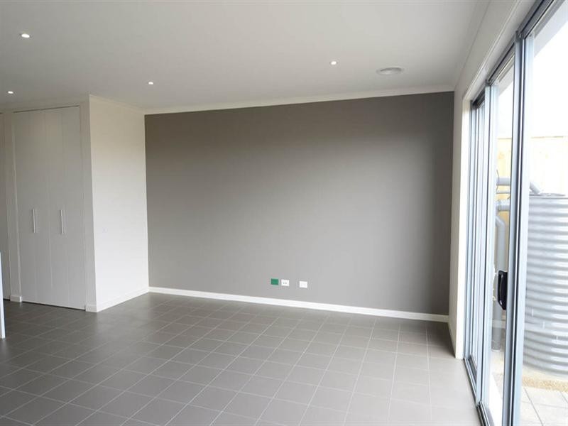 36 Brunton Crescent, Mulgrave VIC 3170