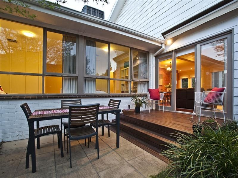 2 Morocco Court, Glen Waverley VIC 3150