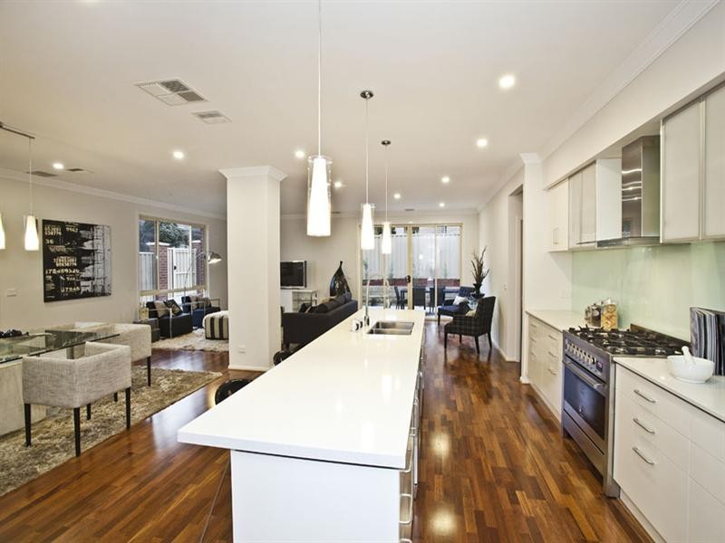 30 Olinda Street, Glen Waverley VIC 3150