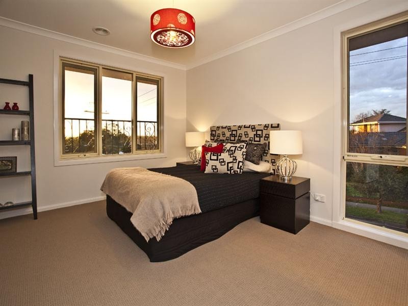 30 Olinda Street, Glen Waverley VIC 3150