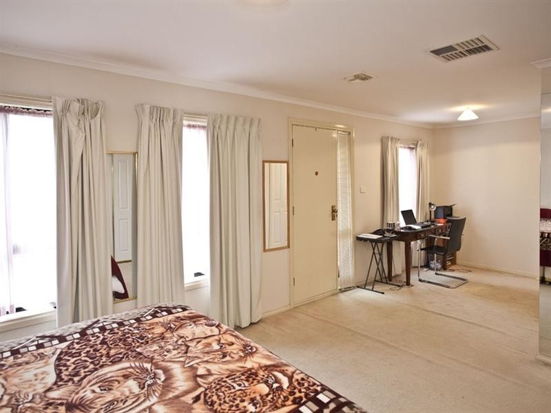 3 Coptfold Court, Glen Waverley VIC 3150