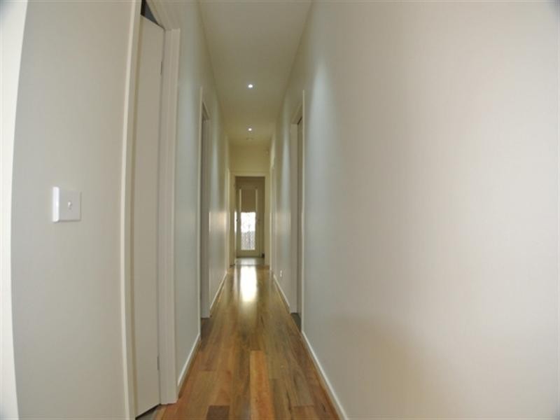2/78 Marianne Way, Mount Waverley VIC 3149