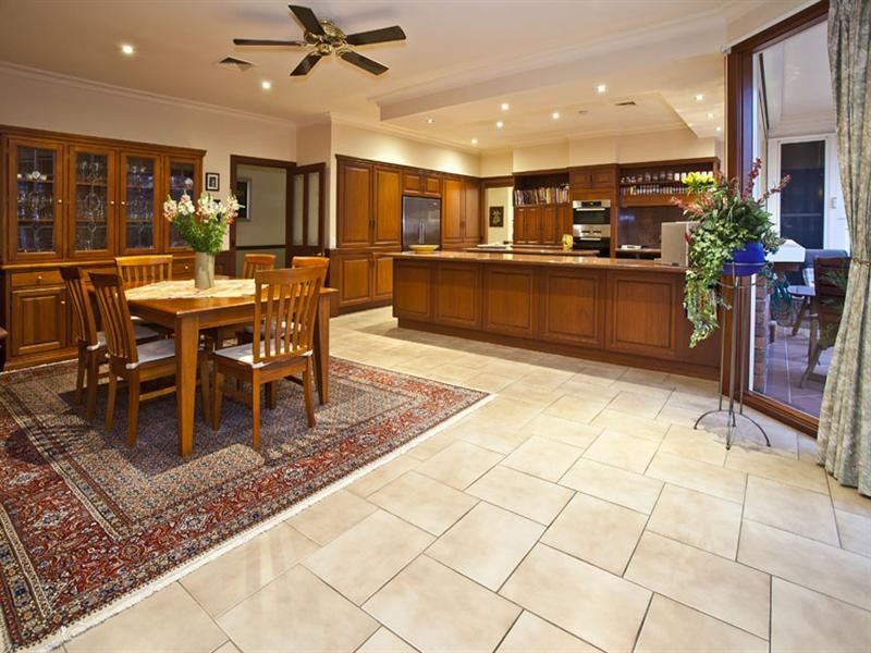 84 Sunnybrook Drive, Wheelers Hill VIC 3150