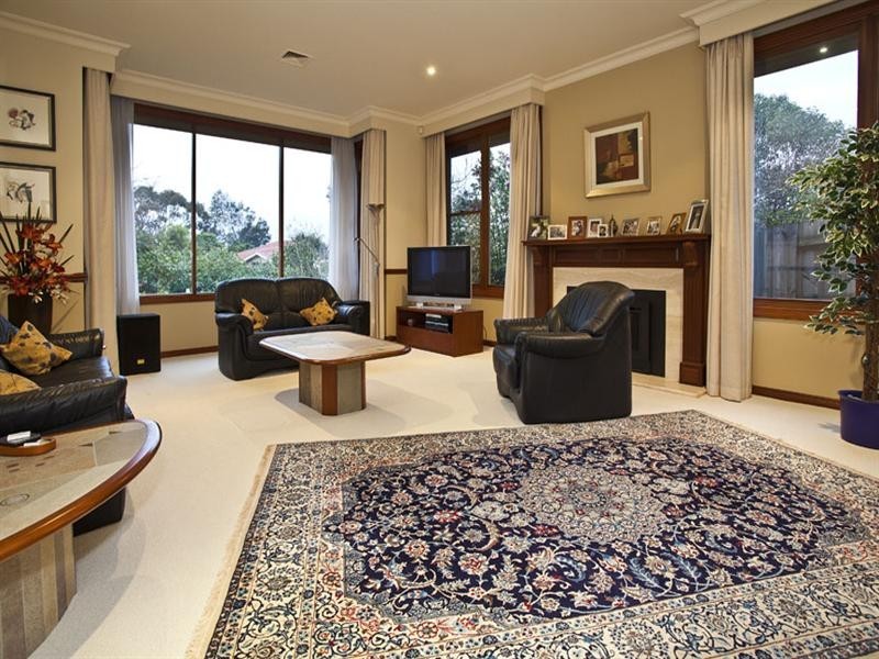 84 Sunnybrook Drive, Wheelers Hill VIC 3150