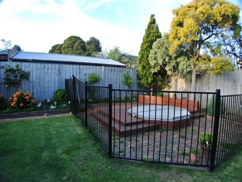 22 Hibiscus Drive, Wheelers Hill VIC 3150