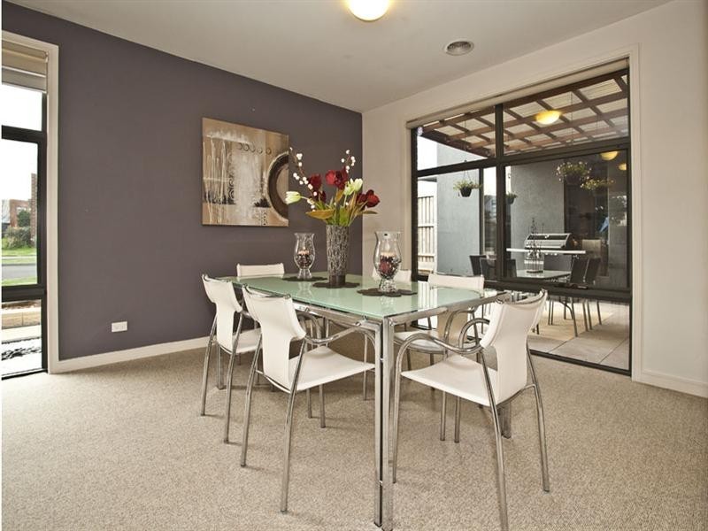 90 Stadium Circuit, Mulgrave VIC 3170