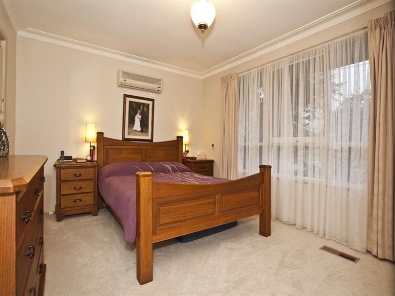 2 Bramton Court, Mulgrave VIC 3170