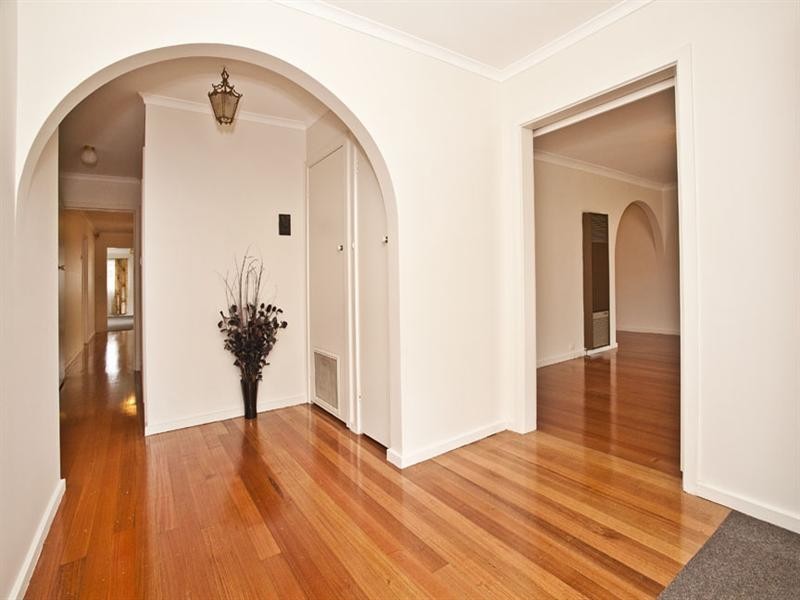 34 Stradella Avenue, Vermont South VIC 3133