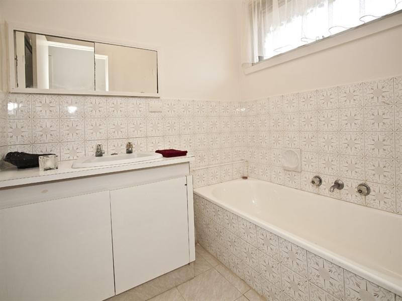 34 Stradella Avenue, Vermont South VIC 3133