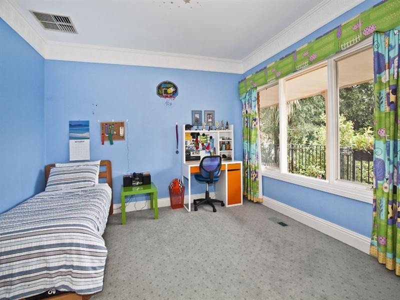 15 Hillside Road, Mount Waverley VIC 3149