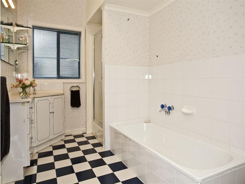 15 Hillside Road, Mount Waverley VIC 3149