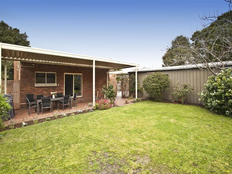 15 Hillside Road, Mount Waverley VIC 3149