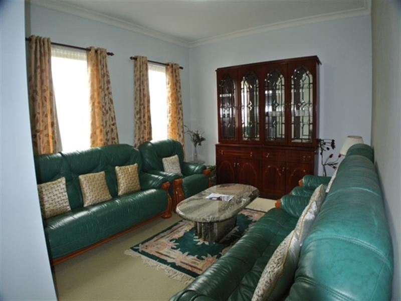 1/24 Lincoln Avenue, Glen Waverley VIC 3150