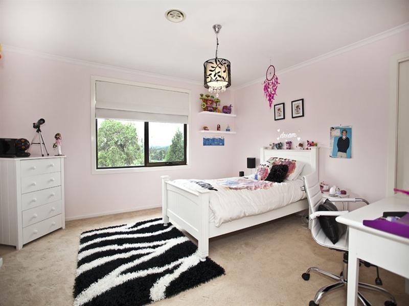 23 Haversham Avenue, Wheelers Hill VIC 3150