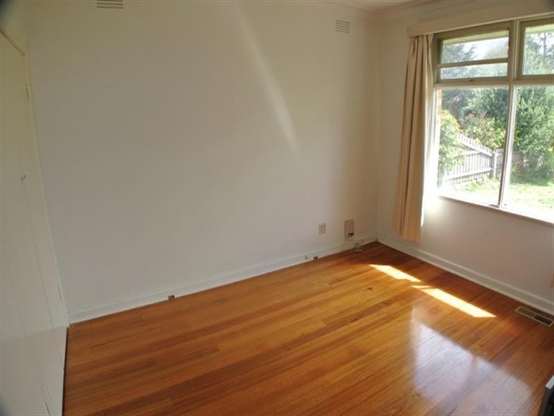 20 Blue Hills Avenue, Mount Waverley VIC 3149