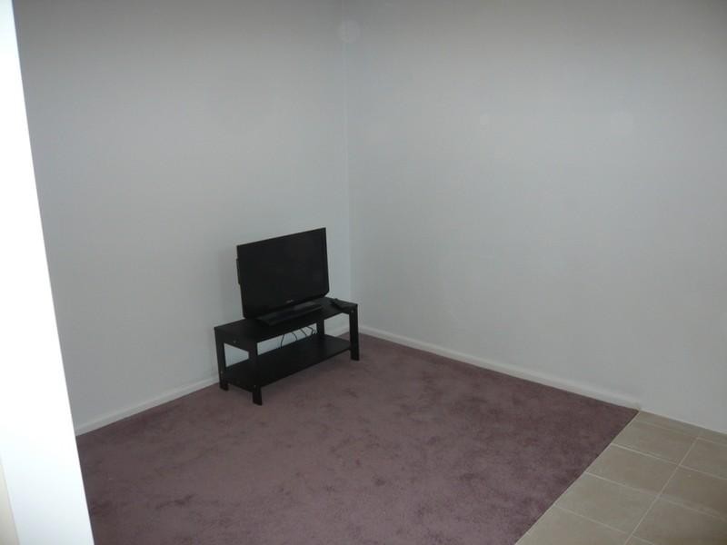 2/10 Westerfield Drive, Notting Hill VIC 3168