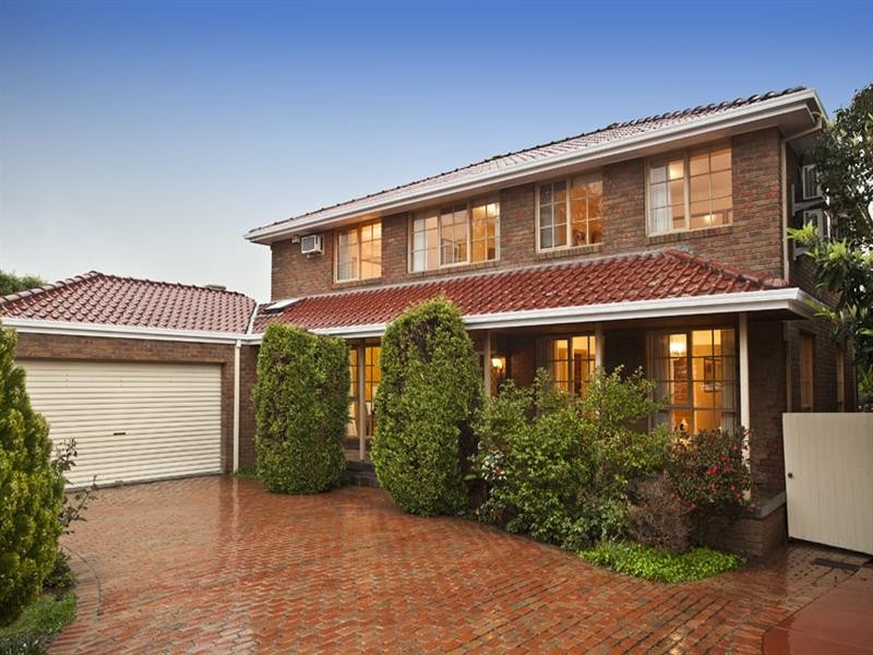 16 Gibbon Avenue, Vermont South VIC 3133