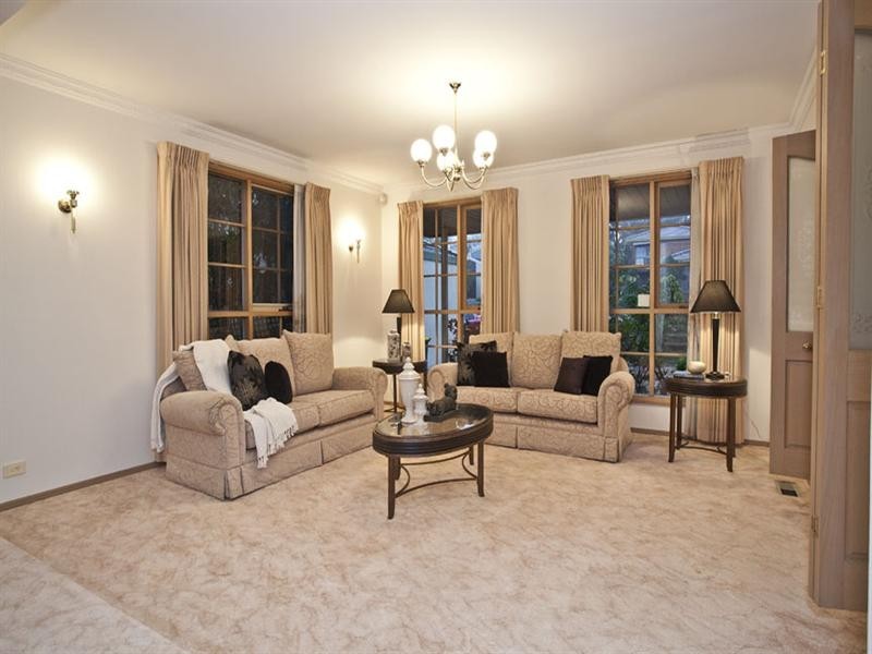 16 Gibbon Avenue, Vermont South VIC 3133