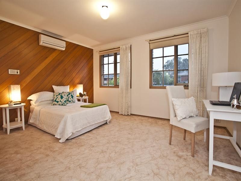 16 Gibbon Avenue, Vermont South VIC 3133